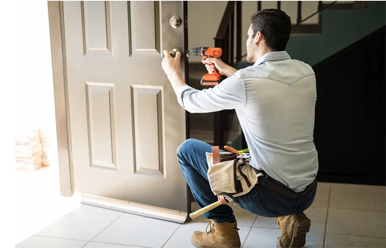 , Benefits of Working With a Professional Locksmith in Oklahoma City